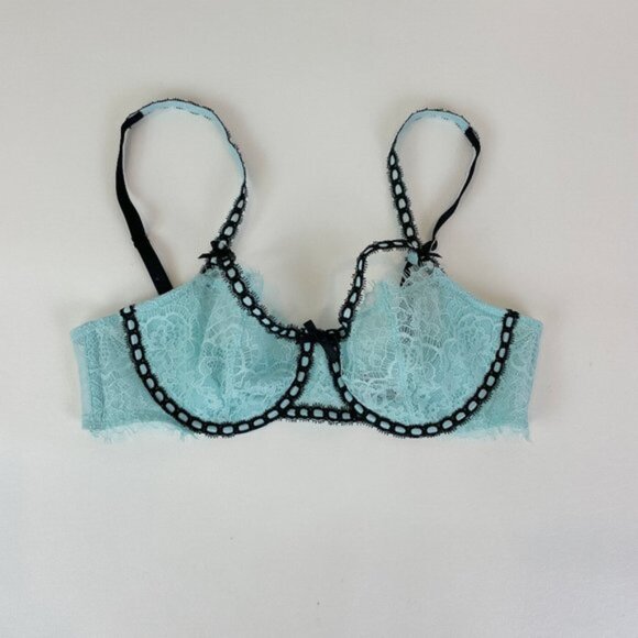 NWOT Victoria's Secret Bra 36B Dream Angels Push-Up Without Padding Blue Lace - Picture 1 of 6